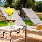 Waca - Apulian Apartman *
